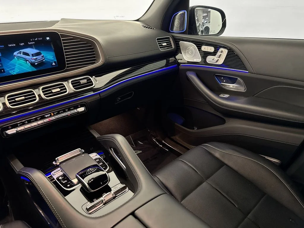 Used 2021 Black Mercedes-Benz Maybach GLS 600 image 24