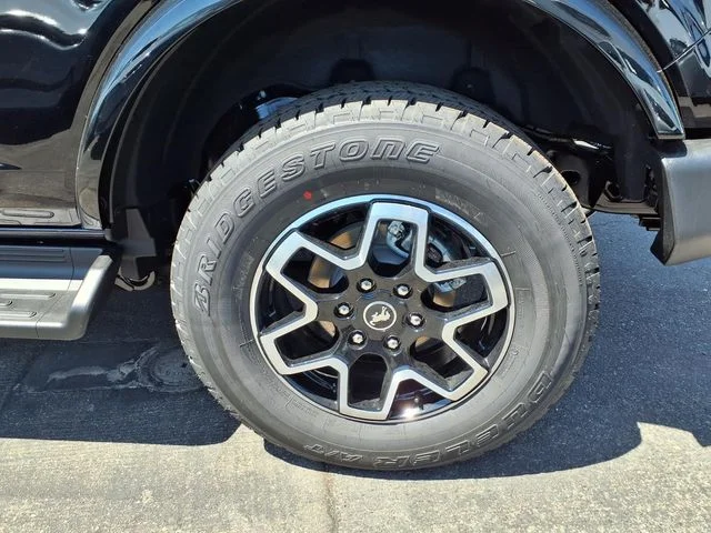 New 2026 Shadow Black Ford Outer Banks image 5