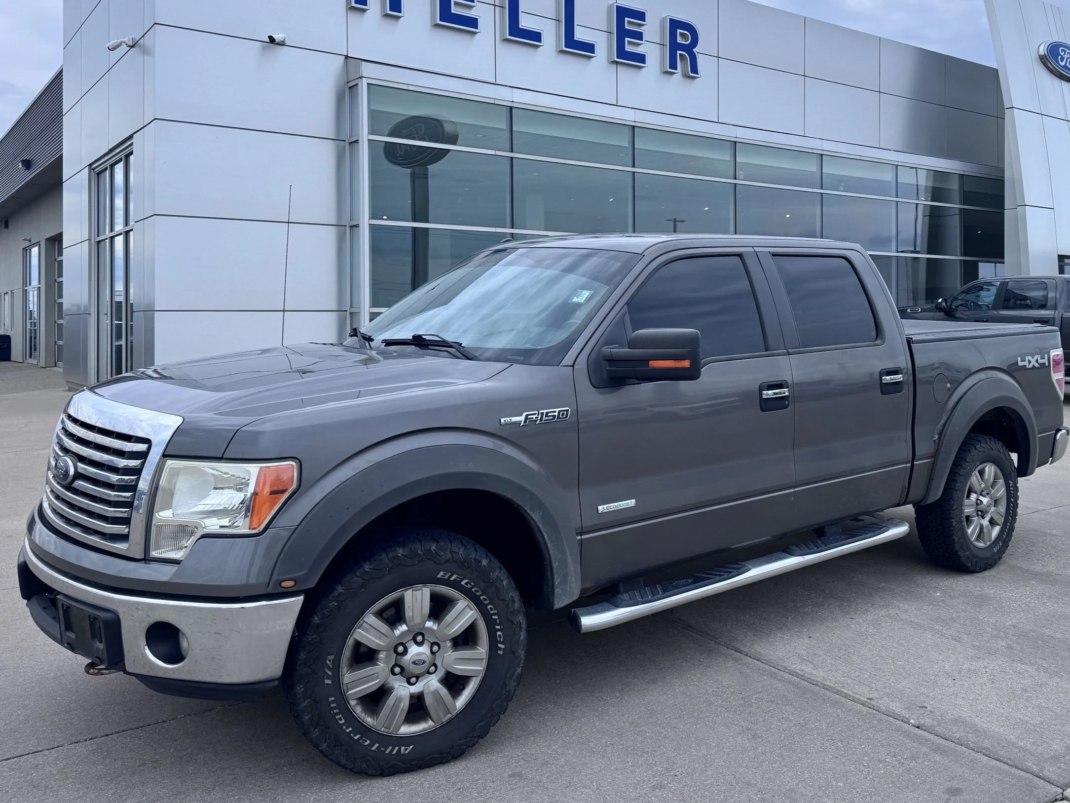 Used 2012 Sterling Gray Metallic Ford XLT image 3