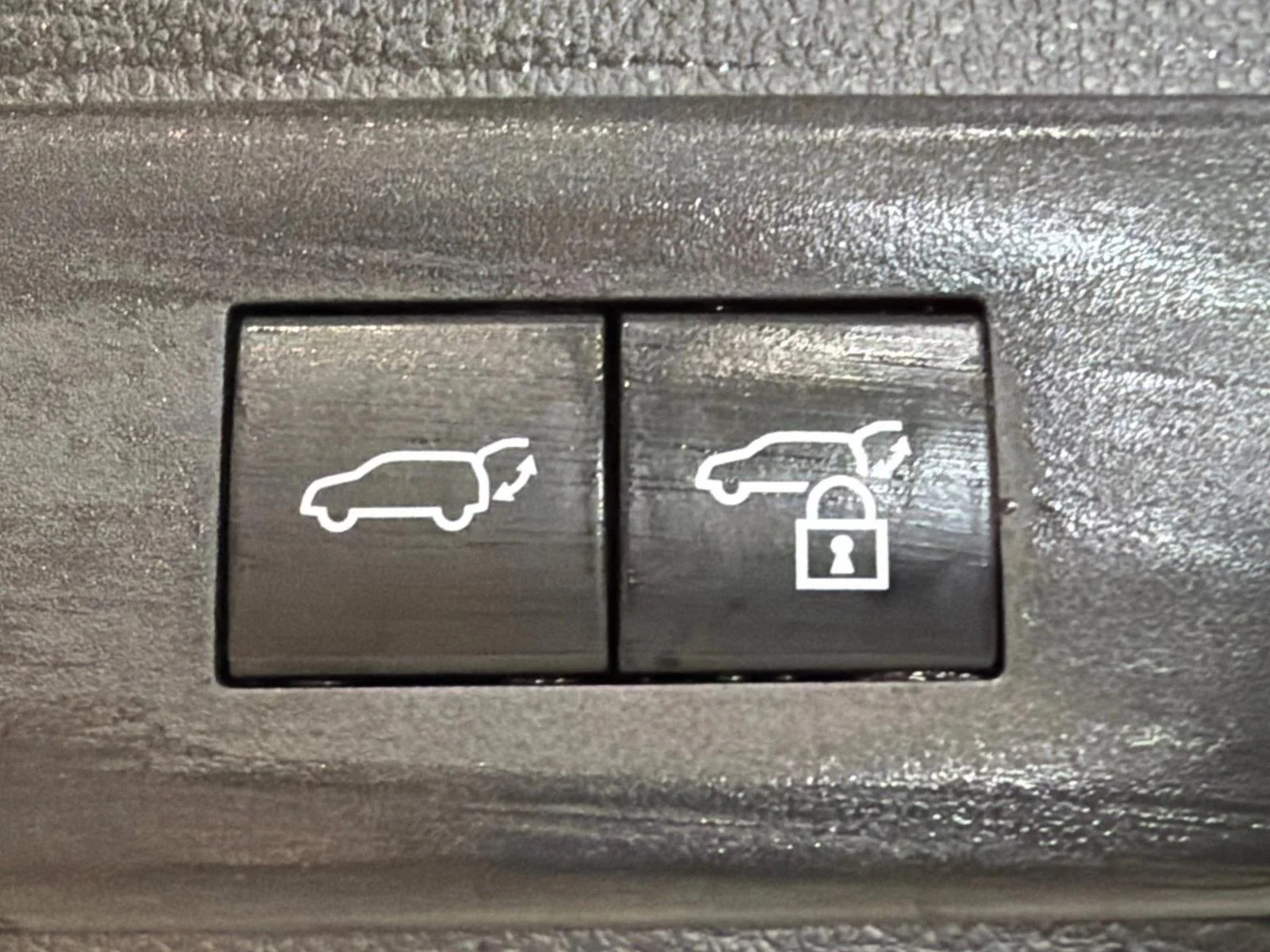 Used 2025 Copper Toyota XLE image 19