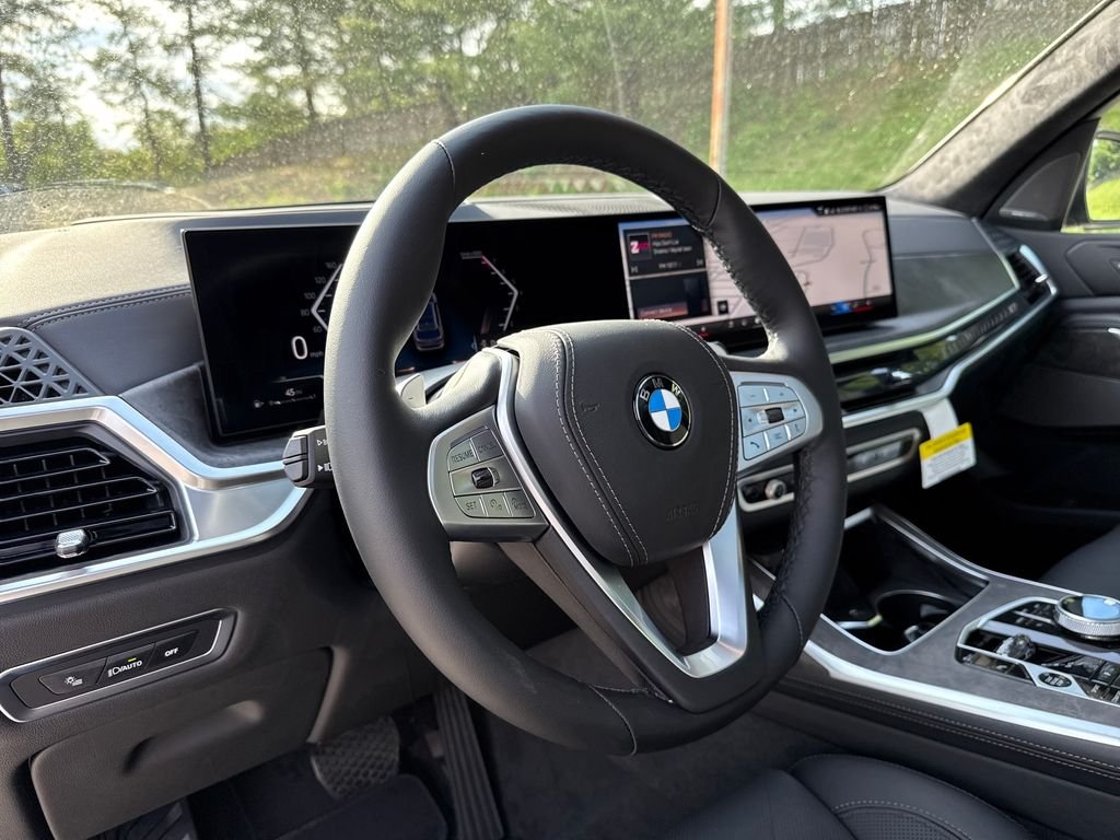 New 2026 Gray BMW xDrive40i image 13