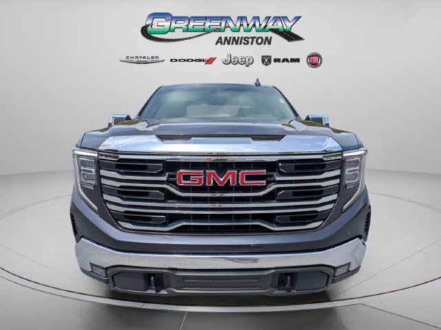 Used 2022 Titanium Rush Metallic GMC SLT image 3