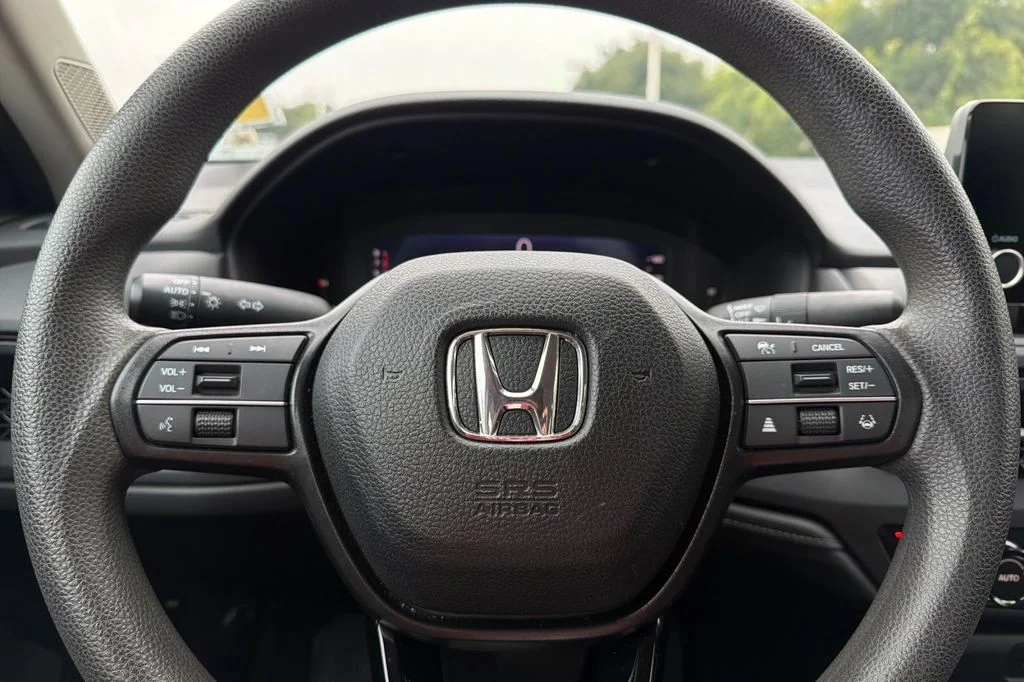 Used 2024 Canyon River Blue Metallic Honda EX image 24