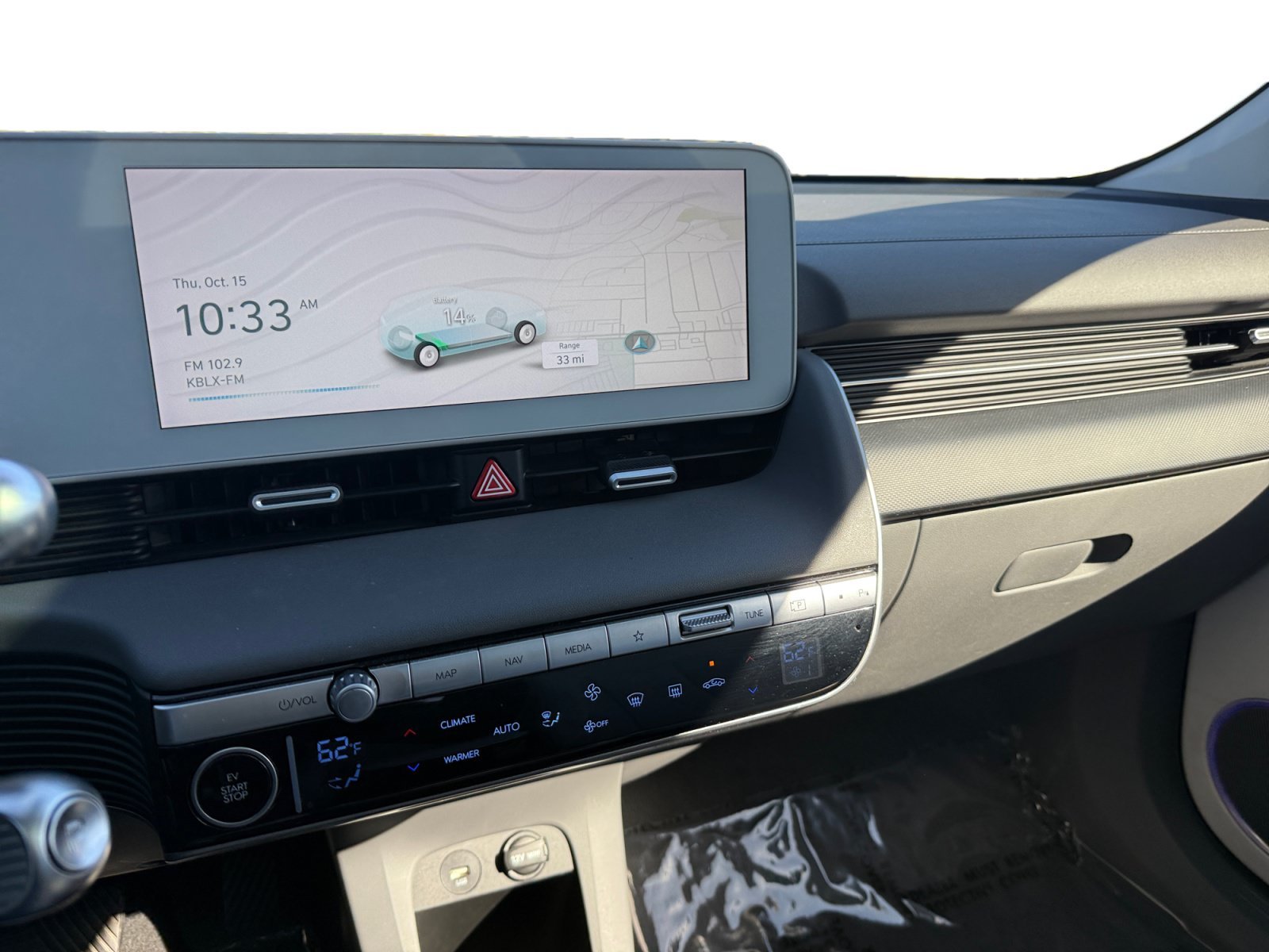 Certified Used 2024 Cyber Gray Hyundai Limited image 12