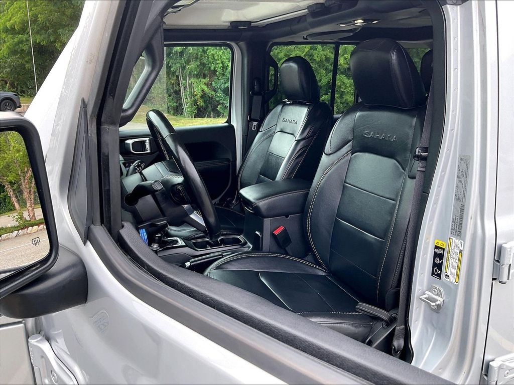 Used 2023 Silver Jeep Sahara 4xe image 10