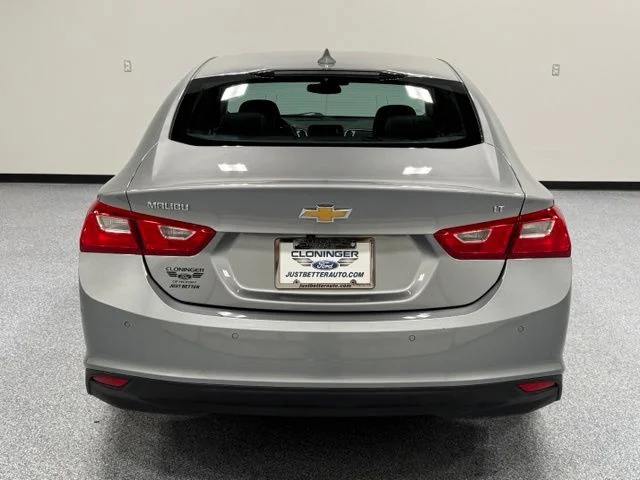 Used 2025 Gray Chevrolet LT image 8
