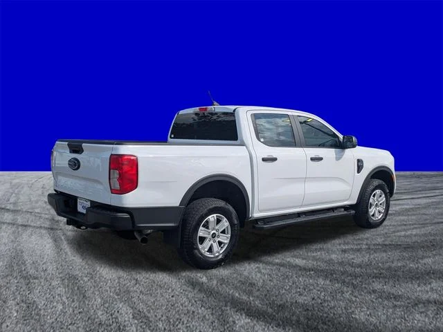 Certified Used 2025 Oxford White Ford XL image 4