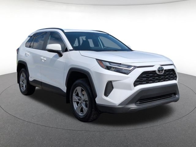 Certified Used 2025 White Toyota XLE image 8