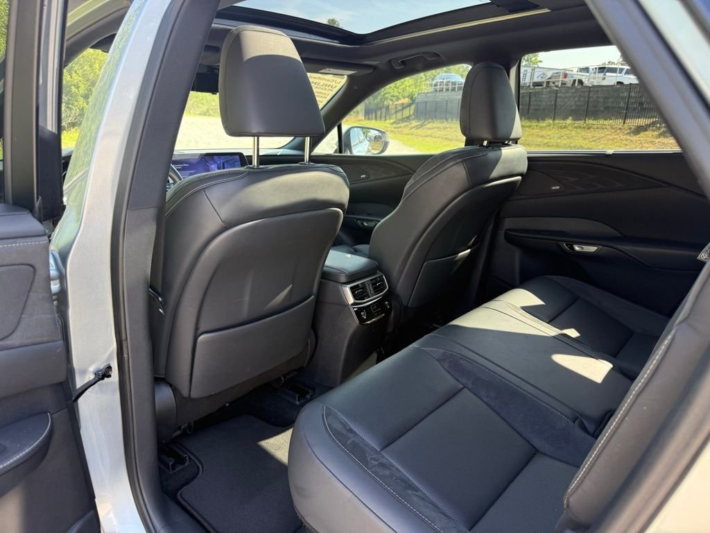 Used 2023 Silver Lexus 350 Luxury image 26