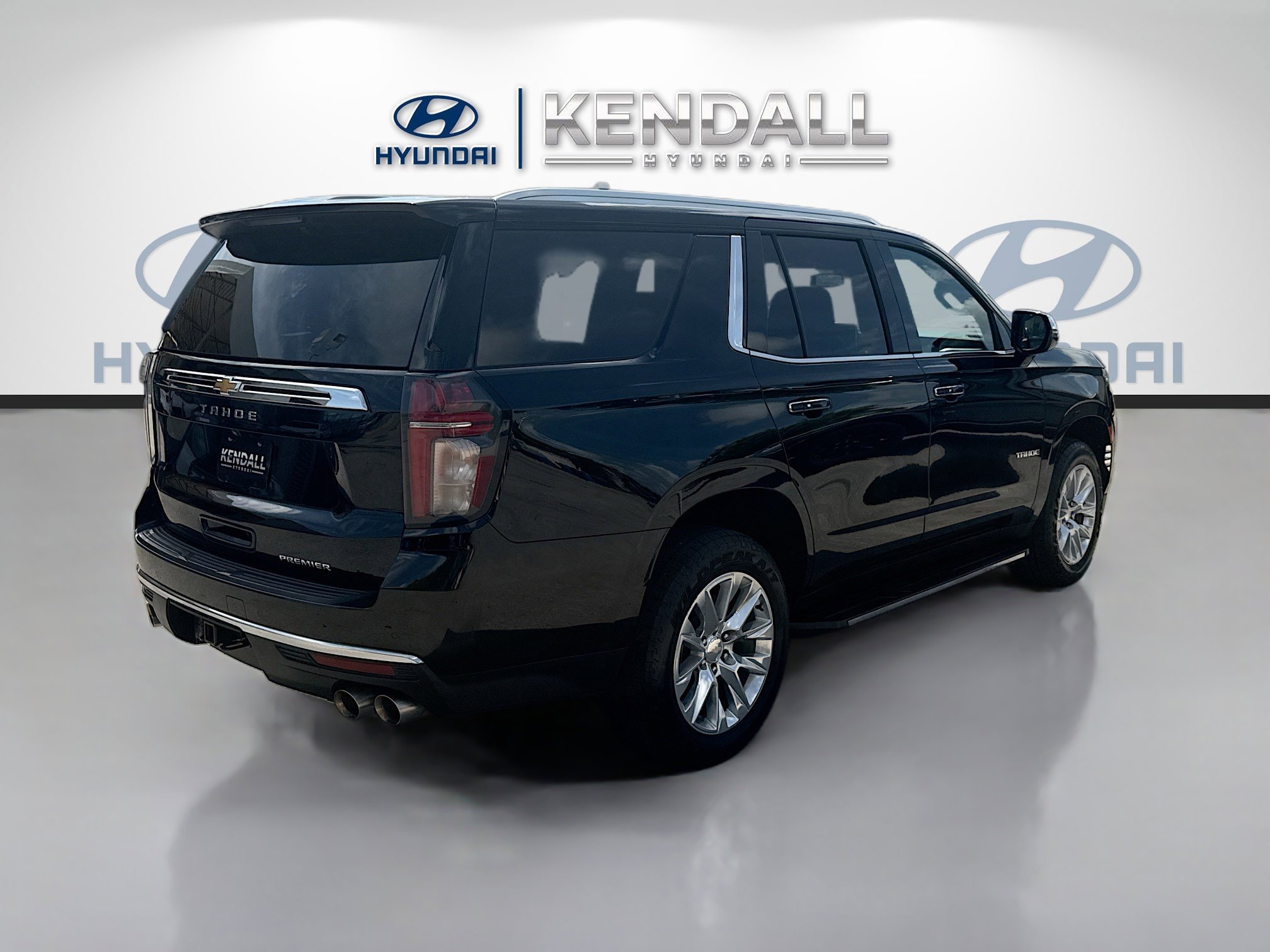 Used 2023 Black Chevrolet Premier image 6