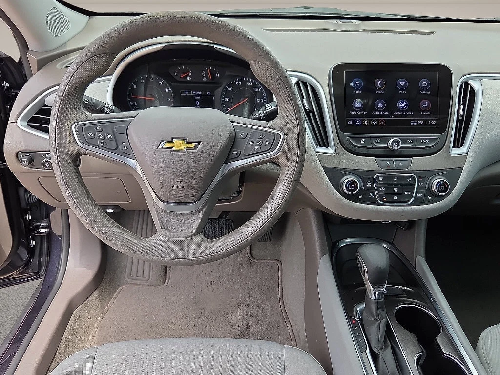 Used 2023 DARK ASH METALLIC Chevrolet LT image 19