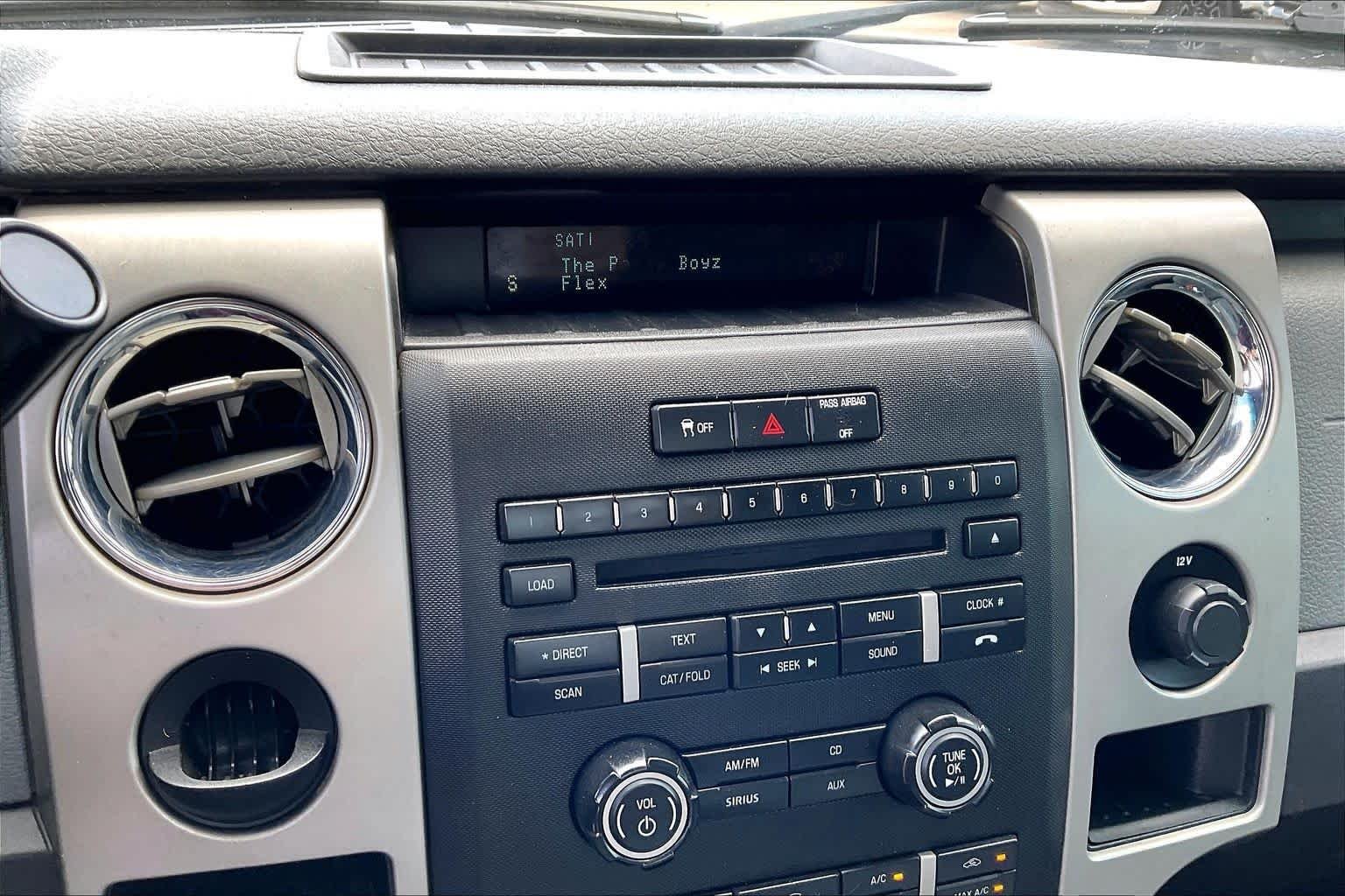 Used 2012 Ingot Silver Metallic Ford XLT image 25