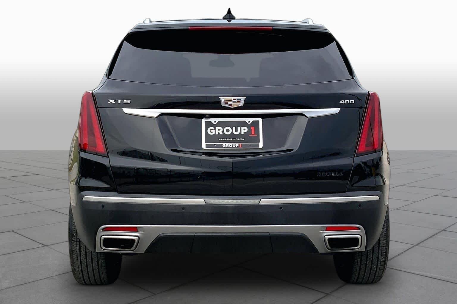 Pre-Owned 2021 Cadillac XT5 FWD Premium Luxury