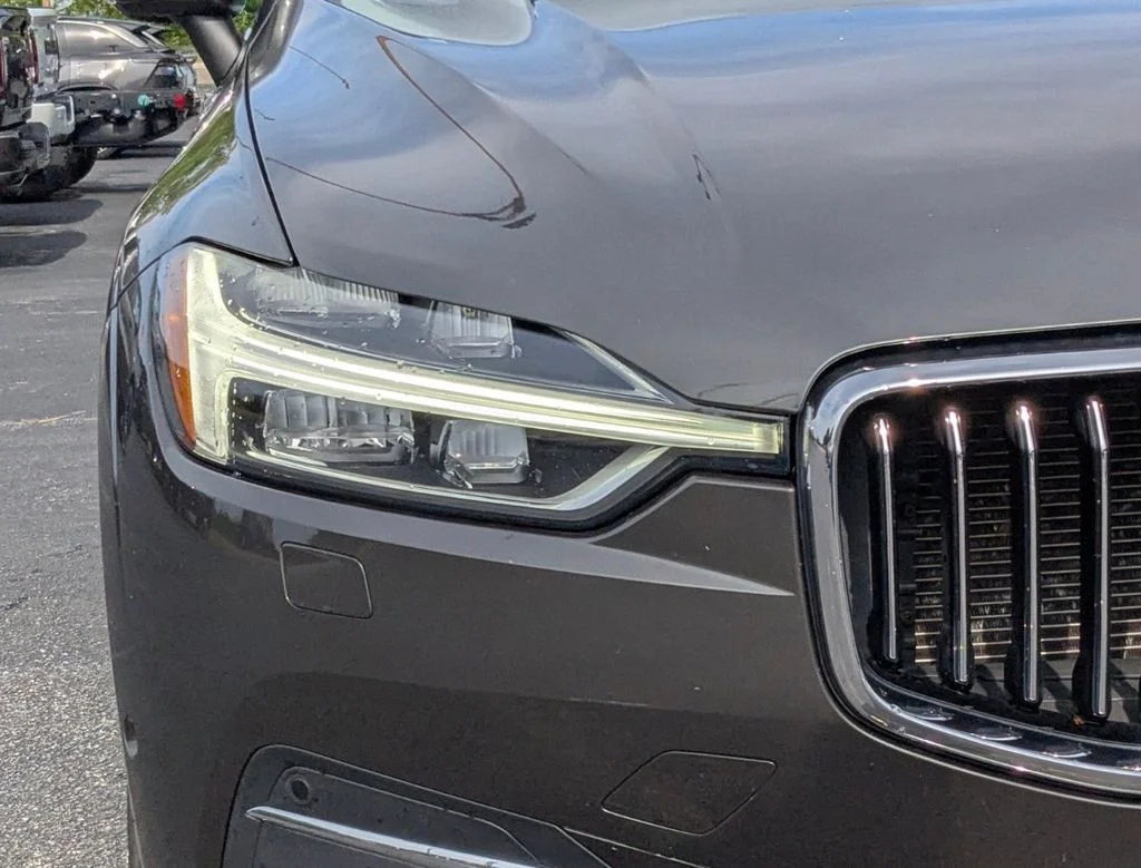 Used 2018 Green Volvo T6 Inscription image 5