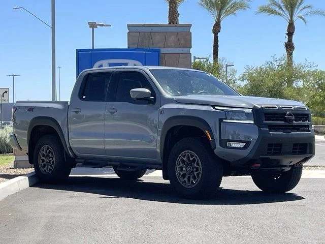 Used 2026 Boulder Gray Pearl Nissan PRO-4X image 4