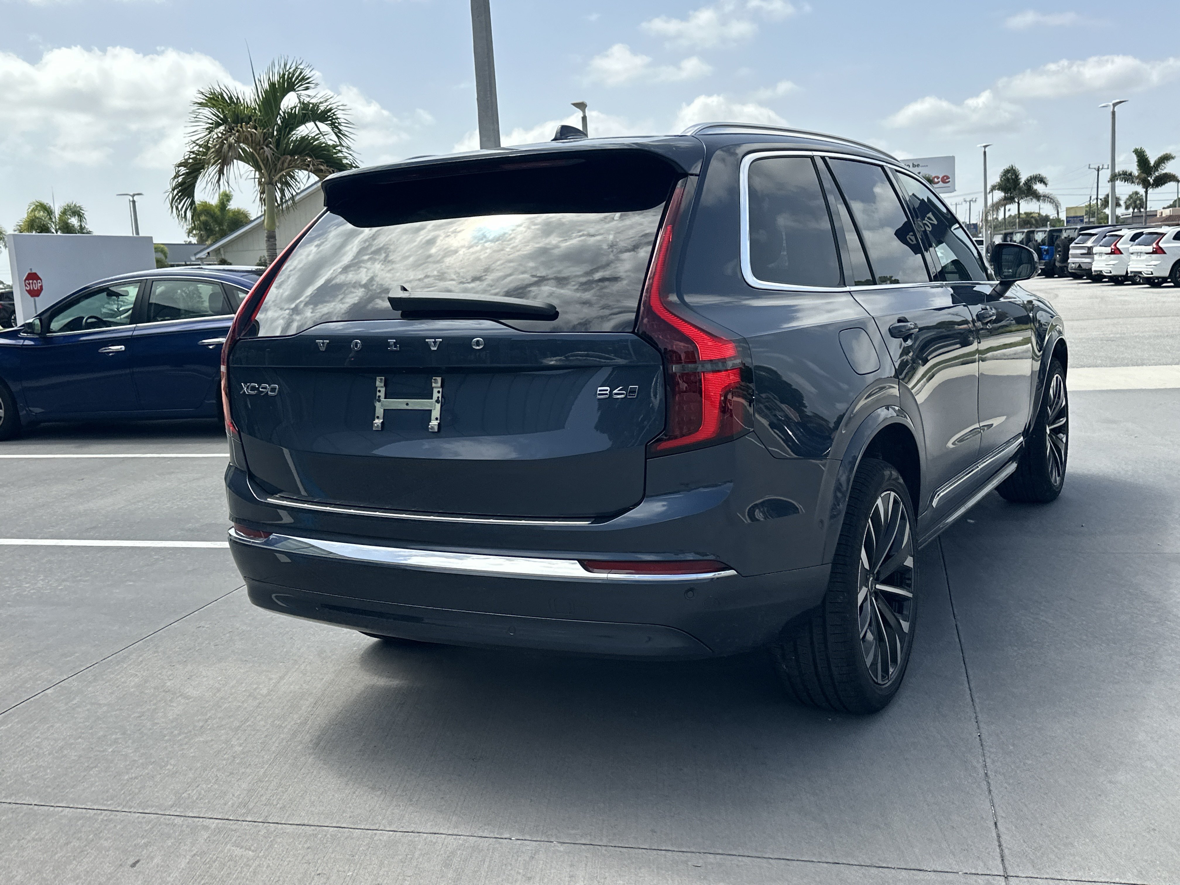 New 2026  Volvo Ultra image 6