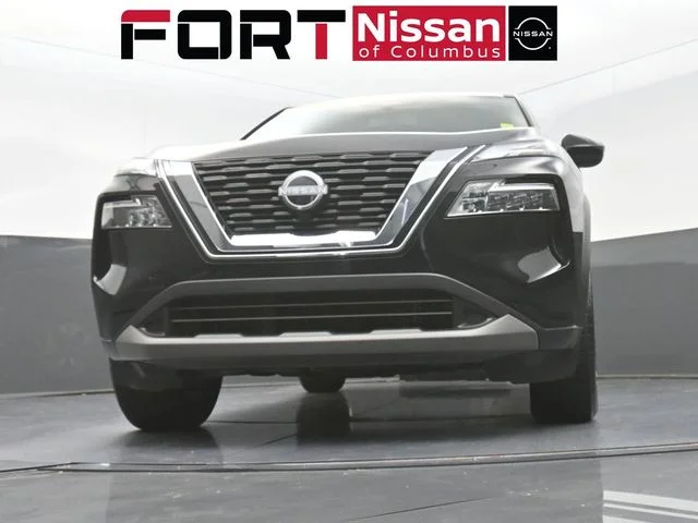 Used 2023 Black Nissan SV image 32