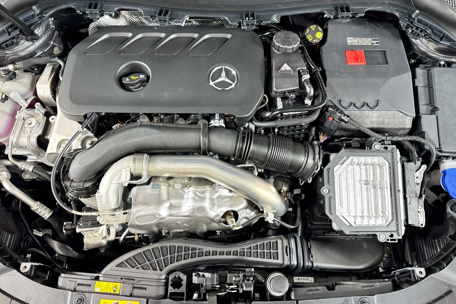 New 2026 Mountain Grey Metallic Mercedes-Benz GLA 250 image 27
