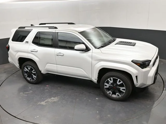New 2026 Wind Chill Pearl <sup>1</sup> Toyota  TRD Sport image 25