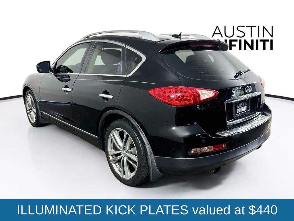 Used 2015 Black Obsidian INFINITI Journey image 6