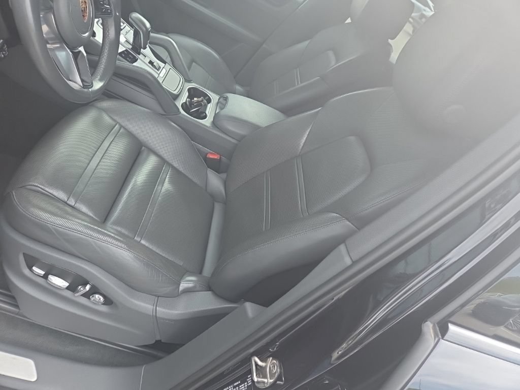 Used 2019 Jet Black Metallic Porsche Base image 16