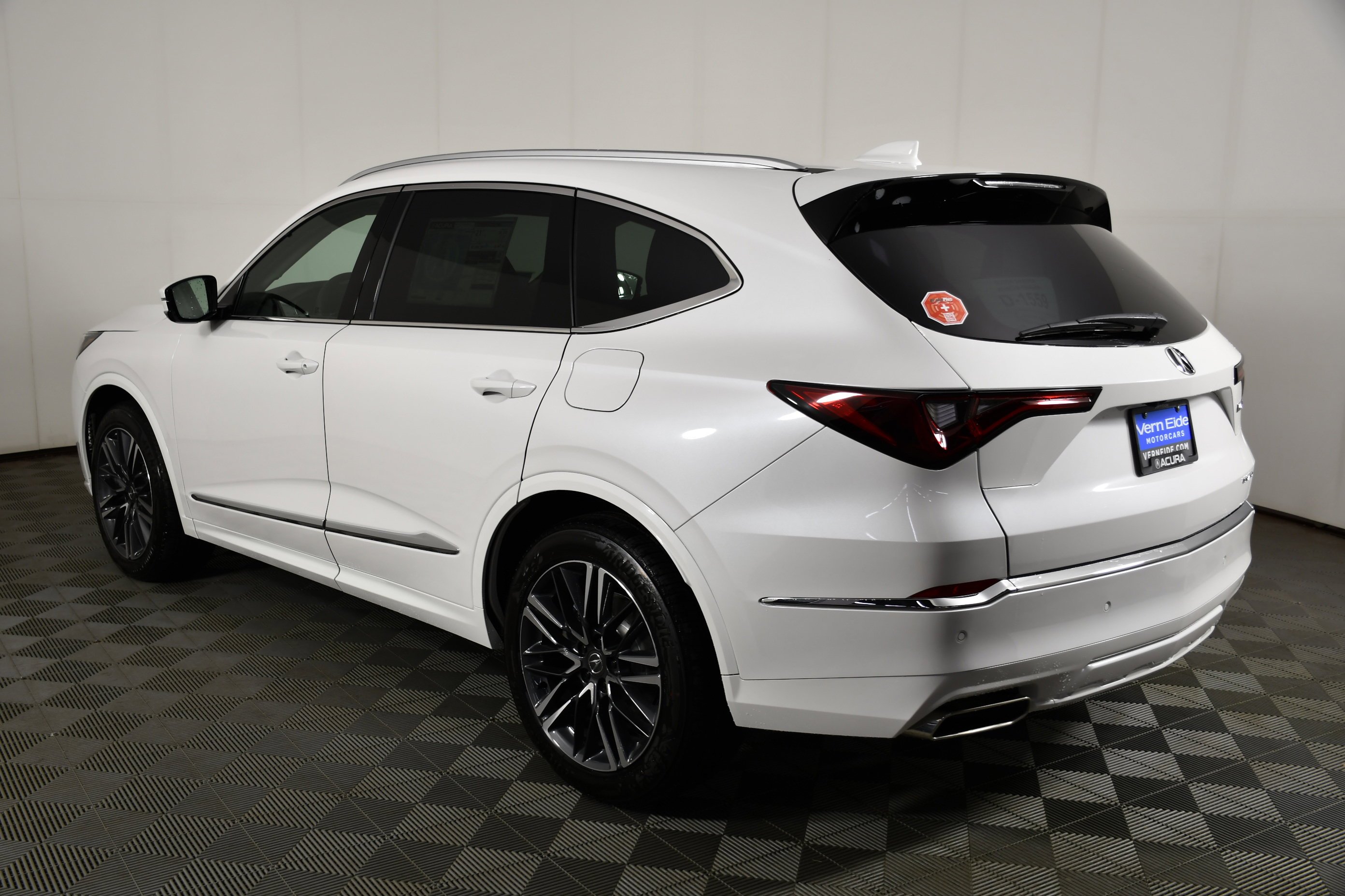 New 2026 Platinum White Pearl Acura w/Advance Package image 8