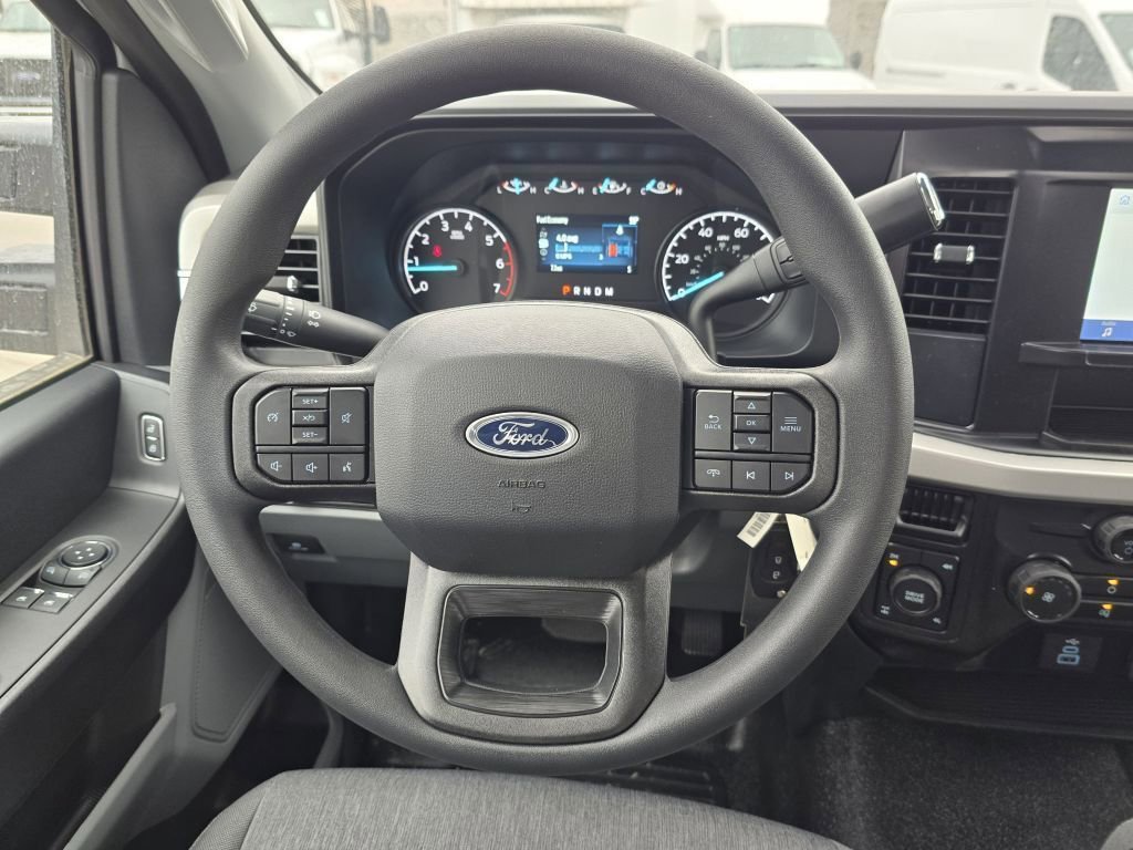 New 2026 Oxford White Ford XL image 29