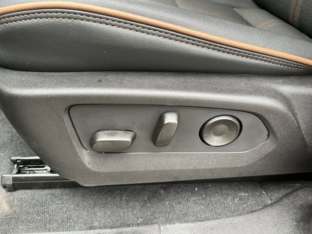 Used 2025 Deep Bronze Metallic GMC AT4 image 15