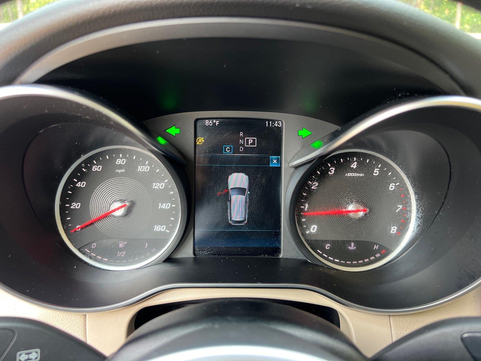 Used 2022 TAN Mercedes-Benz GLC 300 image 27