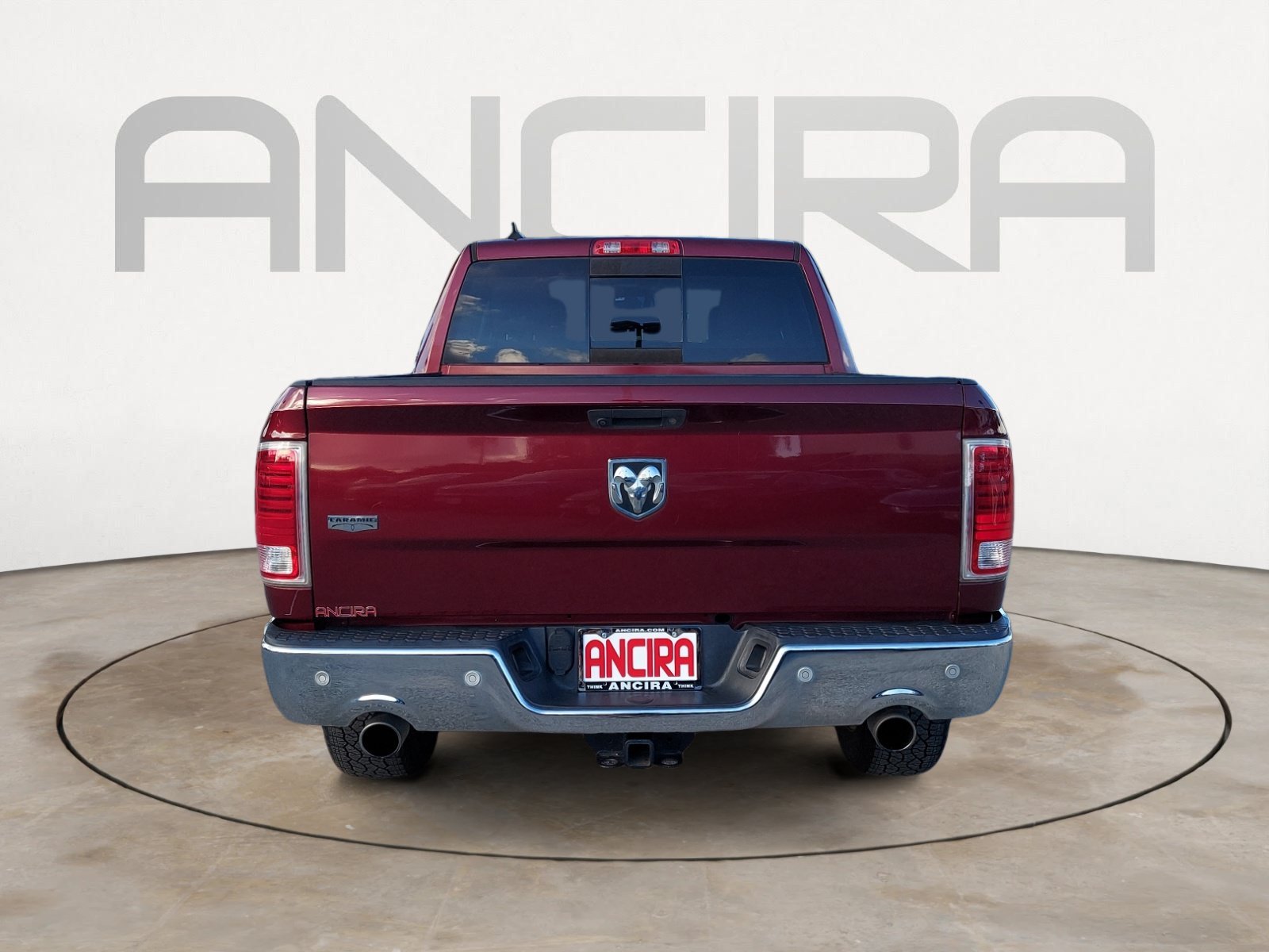 Used 2018 Delmonico Red Pearlcoat Ram Laramie image 9