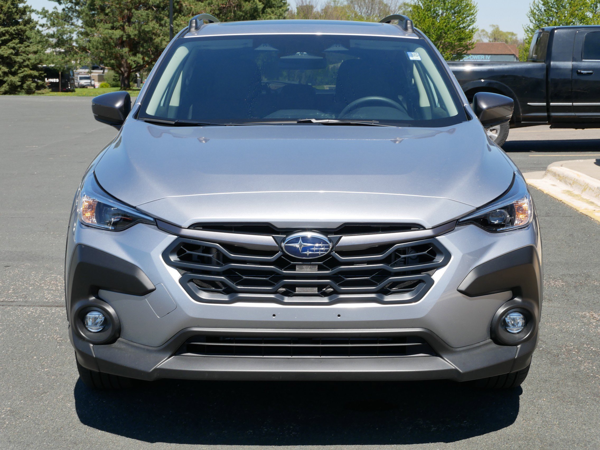 Used 2025 Ice Silver Metallic Subaru Premium image 3