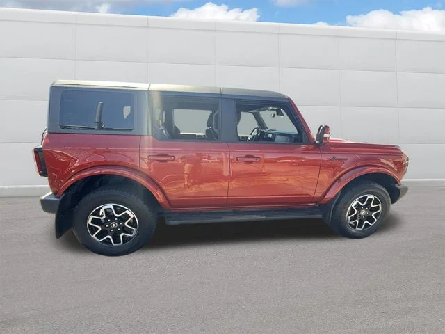 Used 2023 Red Ford Outer Banks image 8