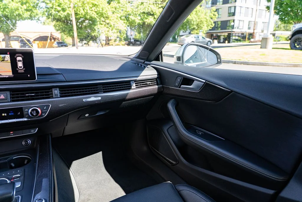 Used 2018 Black Audi 3.0T Prestige image 11
