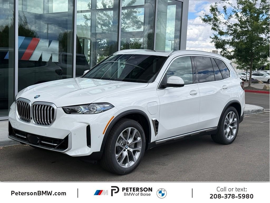 2026 BMW X5 xDrive50e's photo