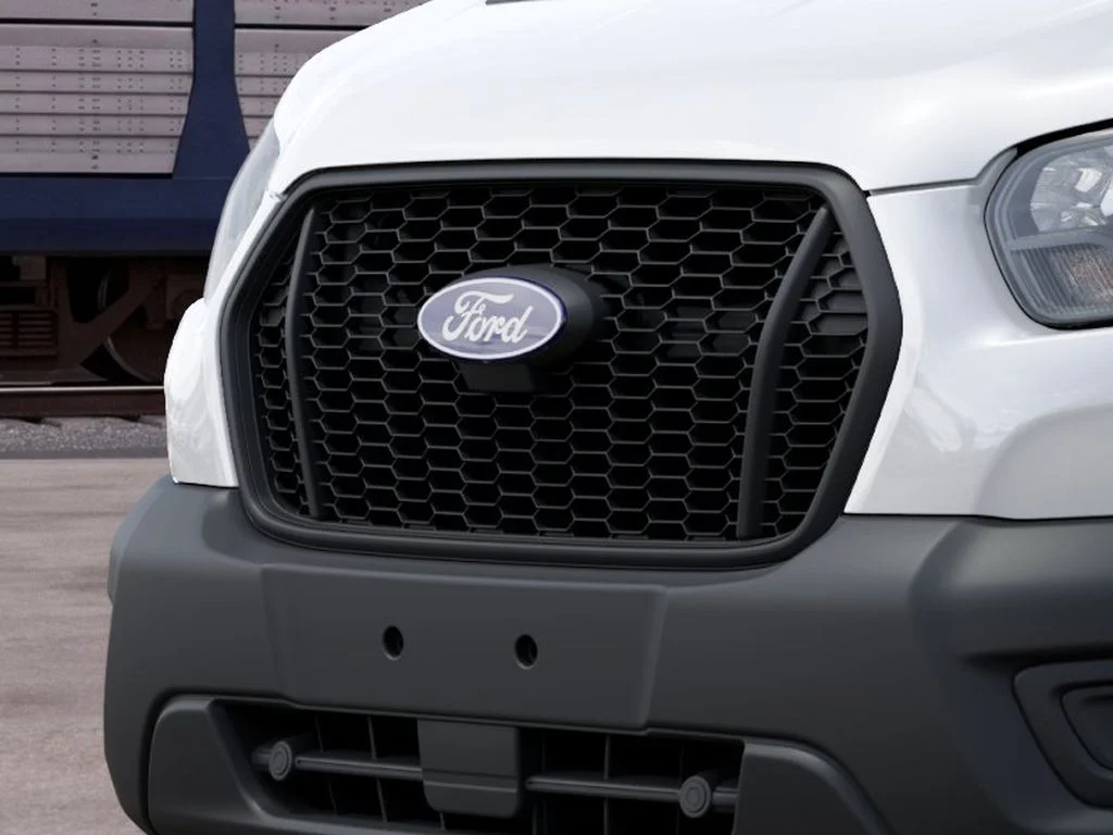 New 2027 Oxford White Ford Base image 17