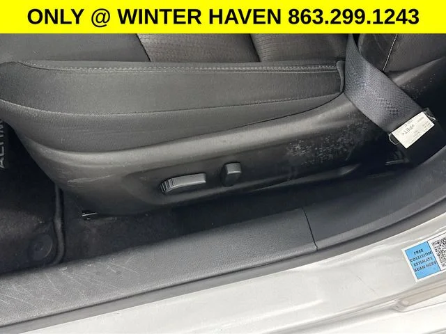 Certified Used 2024 Silver Nissan 2.5 SV image 18