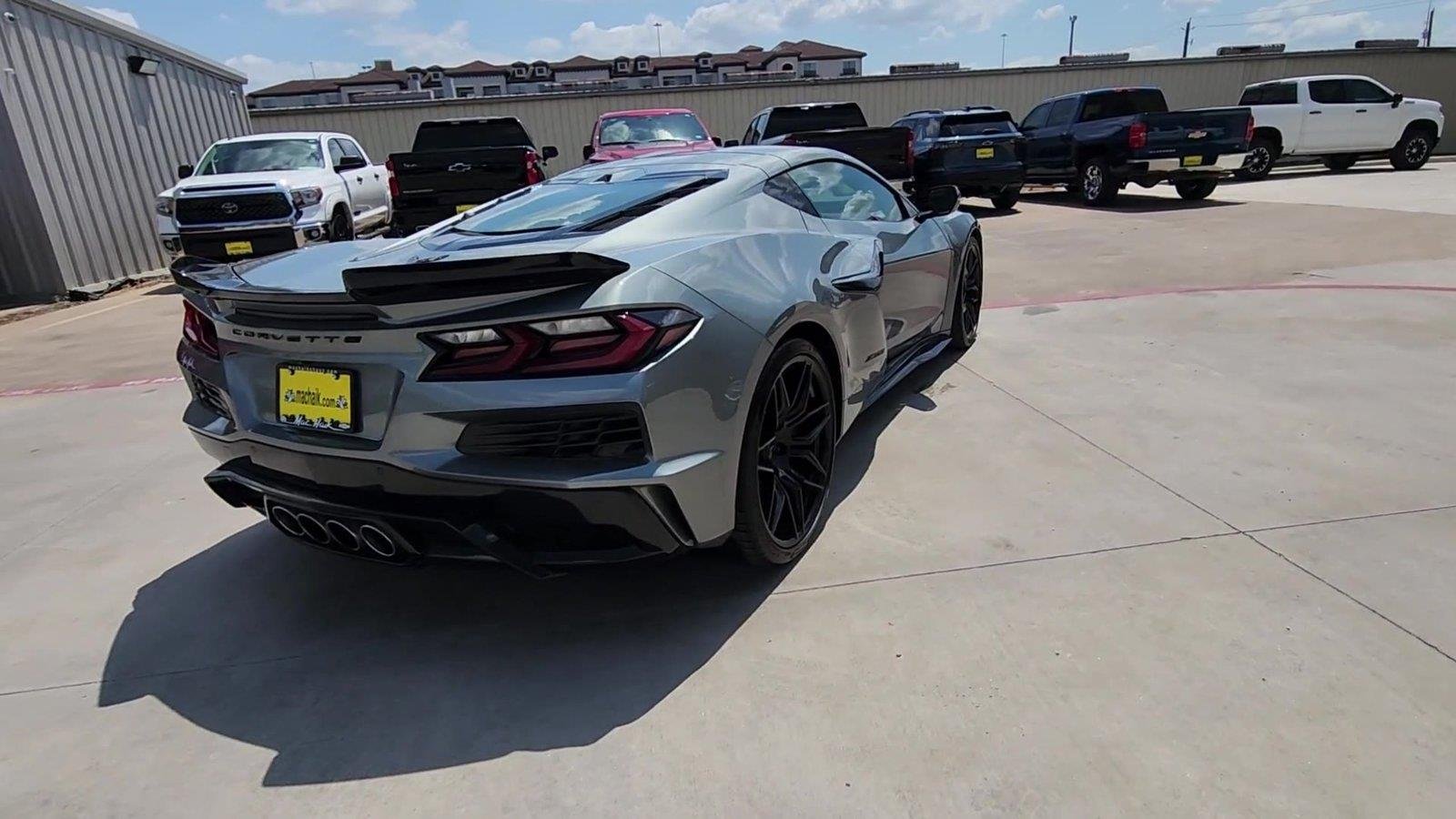 2024 Chevrolet Corvette 2LZ - Photo 8