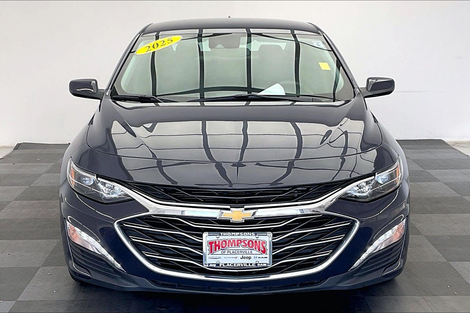 Used 2025 Night Shade Metallic Chevrolet LT image 2