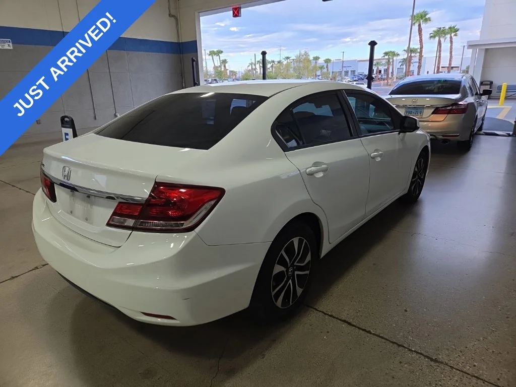 Used 2013 Taffeta White Honda EX image 3