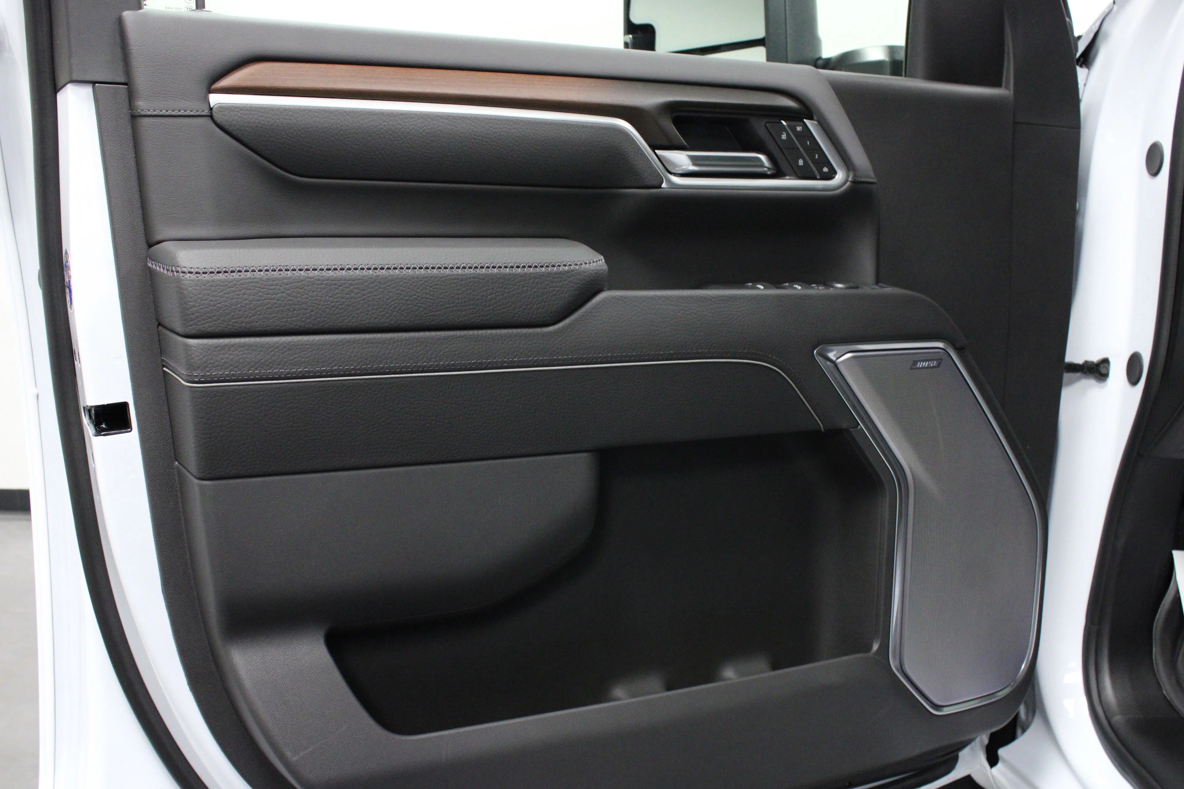 New 2026 Glacier White Tricoat GMC Denali image 11