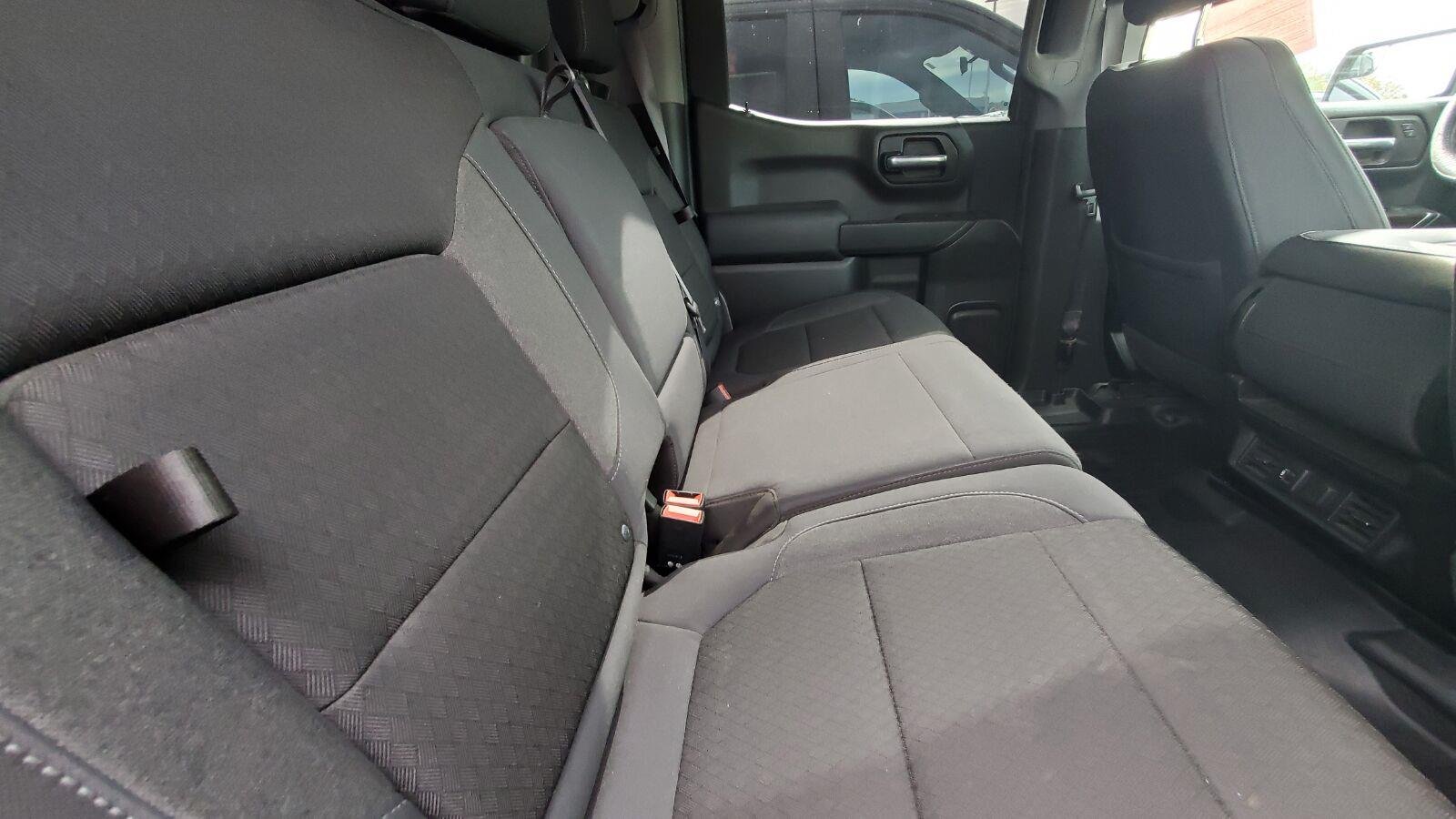 Used 2019 BLACK Chevrolet LT image 6