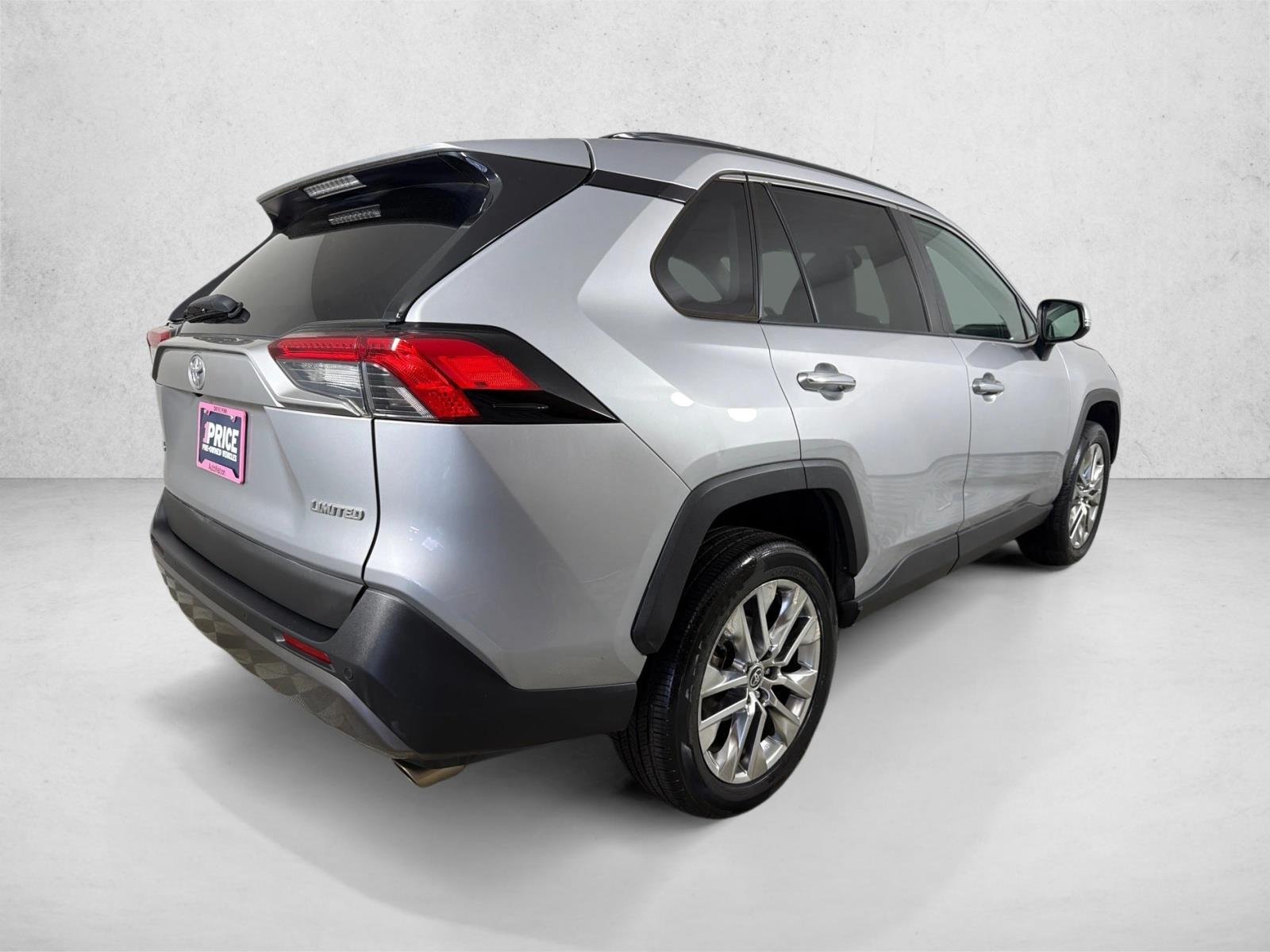 Used 2021 Silver Sky Metallic Toyota Limited image 5