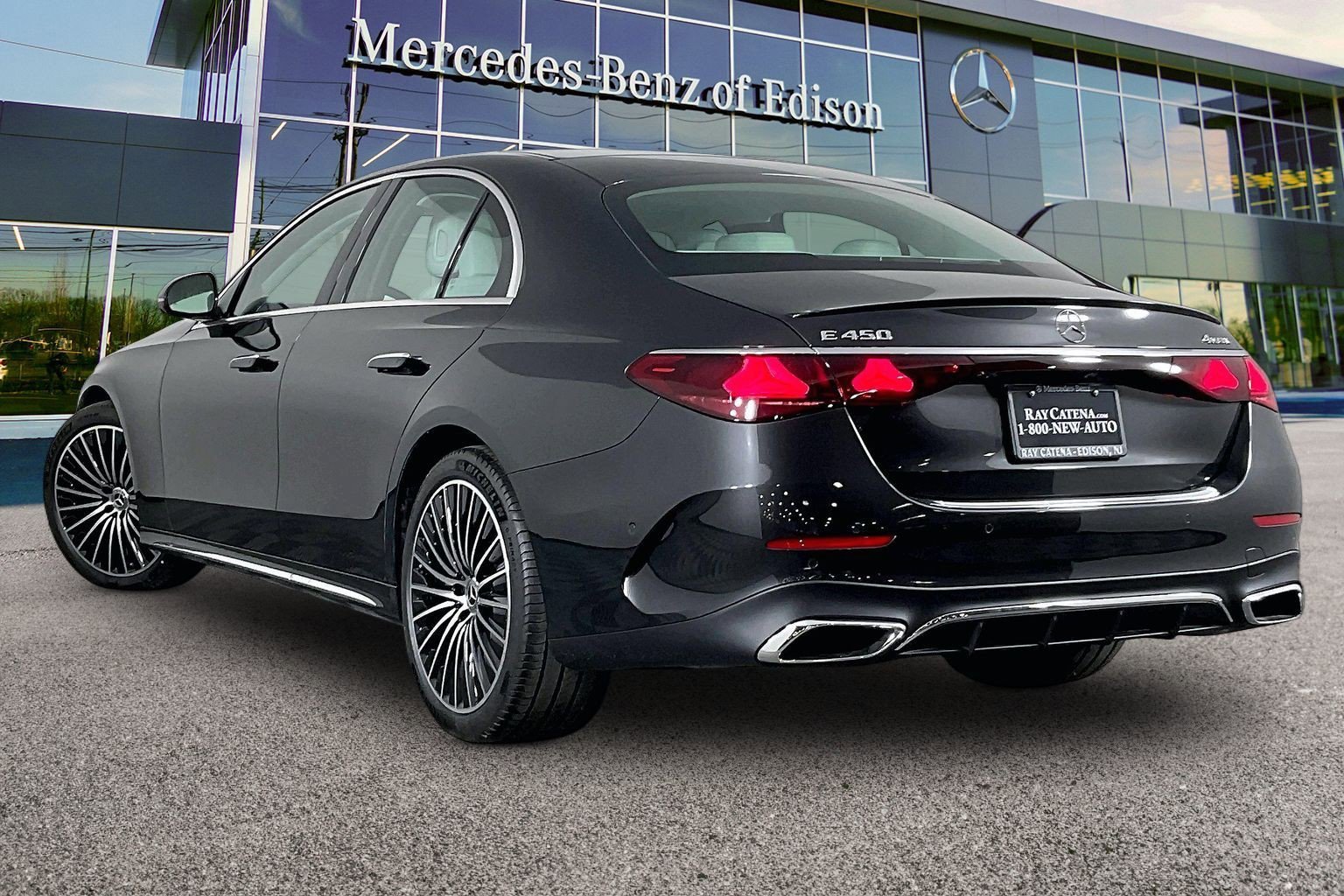 New 2026 Graphite Grey Metallic Mercedes-Benz E 450 image 16