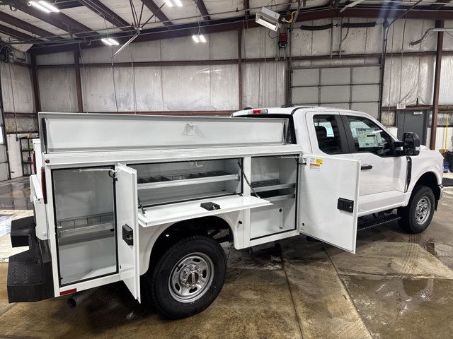 New 2026 Oxford White Ford F-350® XL image 23