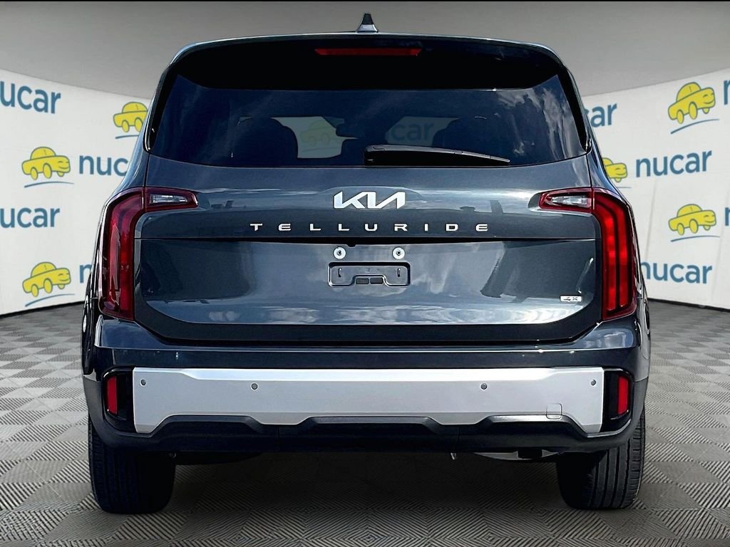 Used 2024 Gray Kia LX image 5