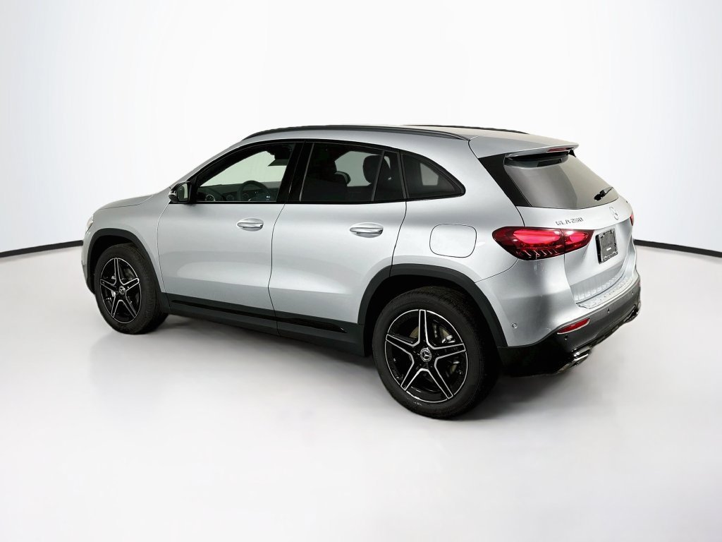 New 2026 Cirrus Silver Metallic Mercedes-Benz GLA 250 image 34