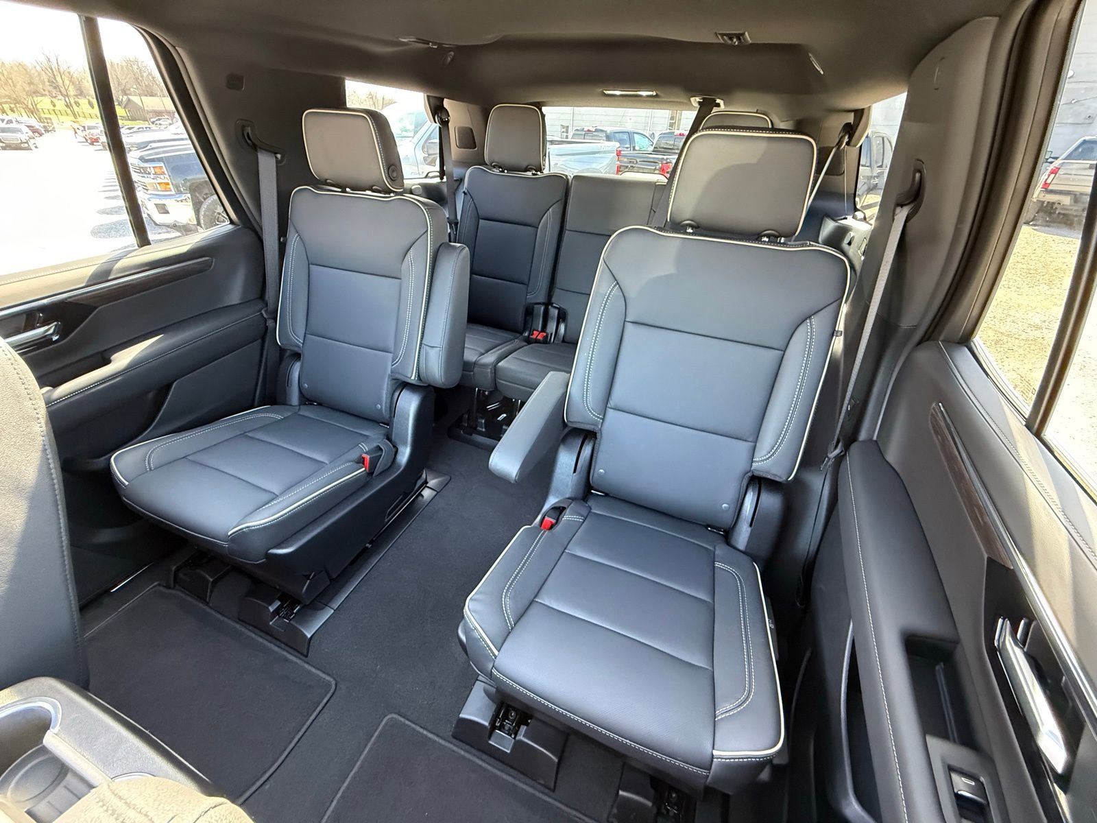 2026 Chevrolet Tahoe Premier - Photo 22