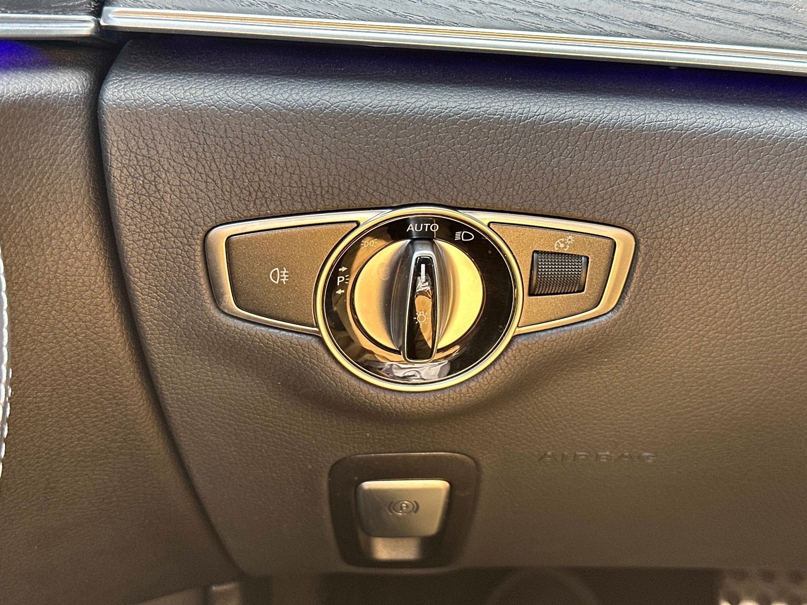 Certified Used 2021 Cirrus Silver Metallic Mercedes-Benz AMG® E 53 image 25