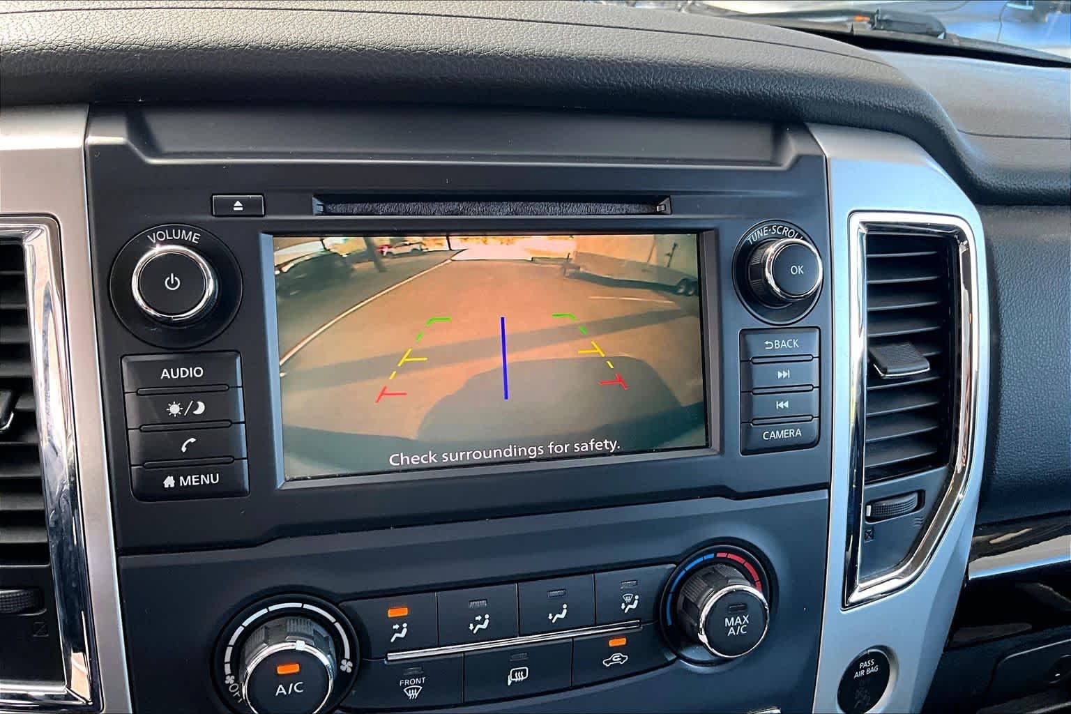 Used 2019 Glacier White Nissan SV image 26