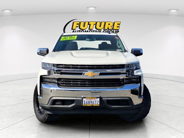 Used 2019 White Chevrolet LT image 2
